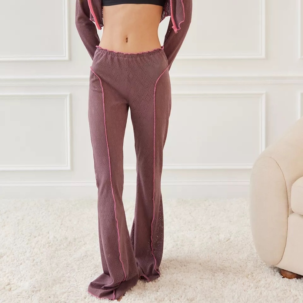 URBAN OUTFITTERS Carrie Lace Flare Pant